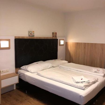Gastehaus Penny Rooms N Hallein Luaran gambar